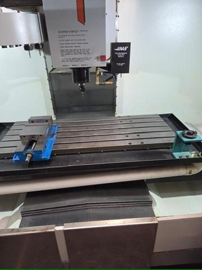 Used Haas VF3 CNC Vertical Machining Center 