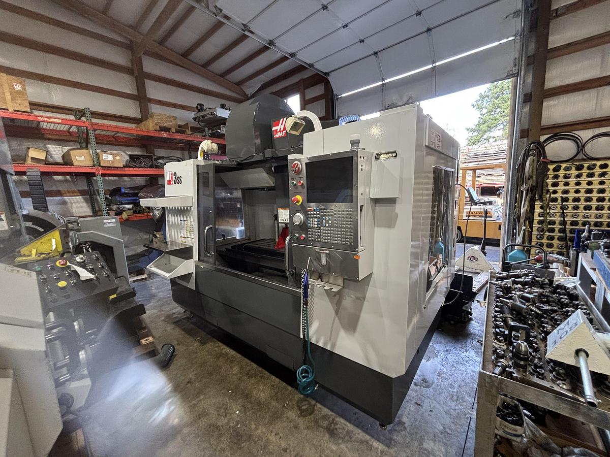 Used Haas VF-3ss CNC Vertical Machining Center 5 Axis