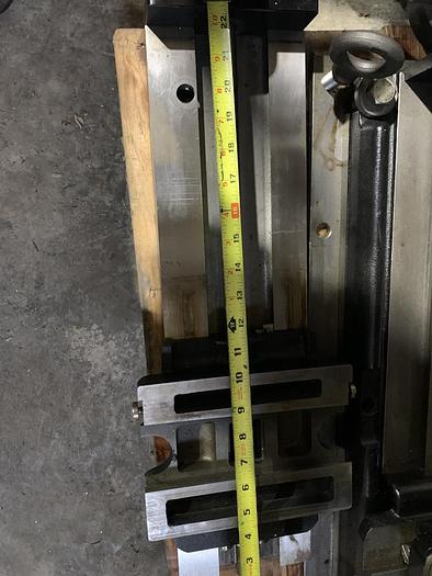 Used VersaMil Series 32 Portable Mill