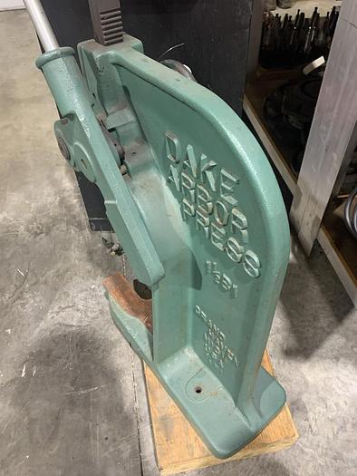 Used Dake 3 Ton Ratchet Lever Arbor Press