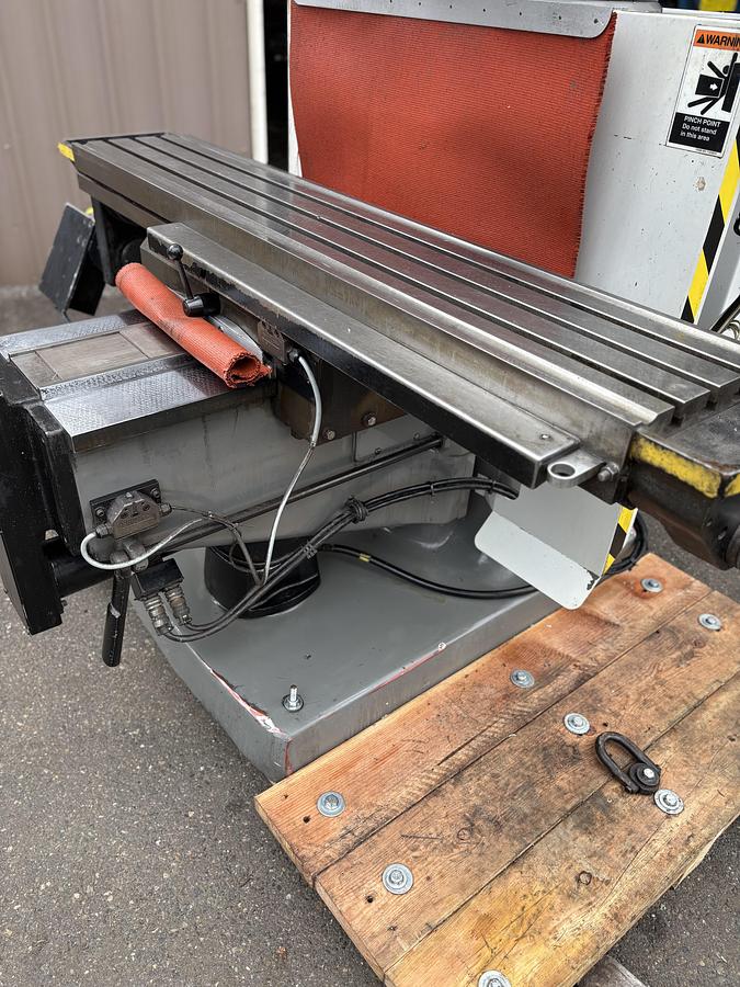 Used Bridgeport Series II CNC 3 Axis Vertical Mill