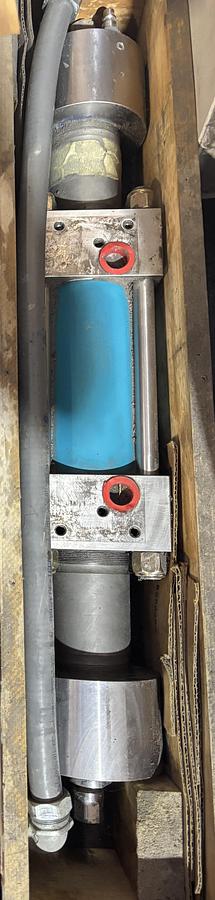 Used 2013 Flow Mach 2 1313B Waterjet