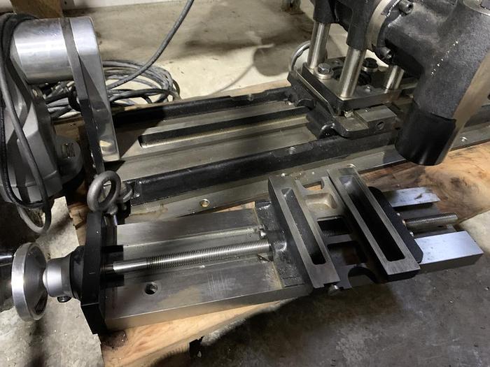 Used VersaMil Series 32 Portable Mill