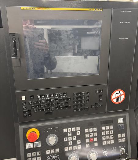 Used 2021 Hyundai SE2200L CNC Turning Center