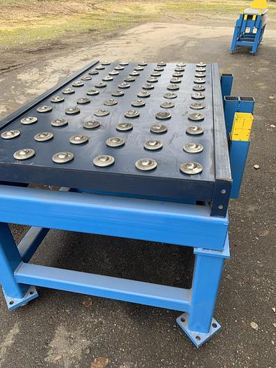 Used Heavy Duty Gravity Transfer Roller Table