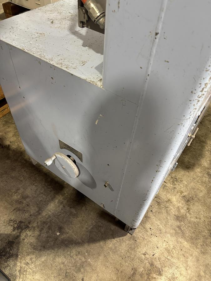 Used Grob 4v-24 Vertical Saw w/Welder