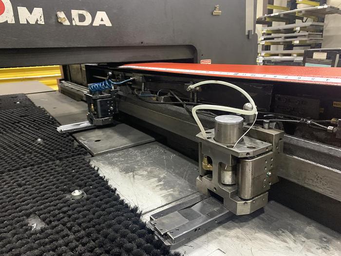 Used Amada Vipros 255 20 Ton CNC Turret Punch