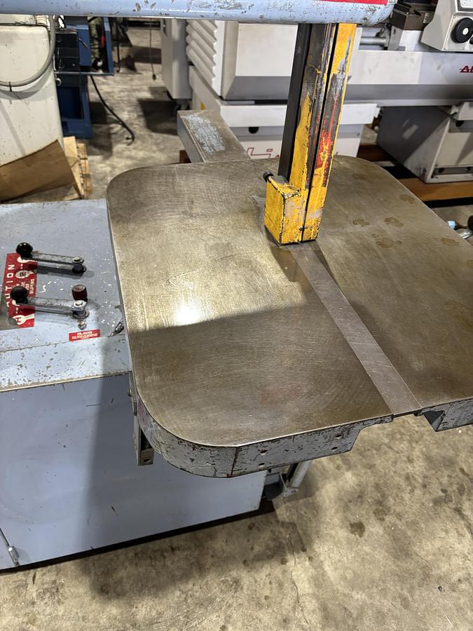 Used Grob 4v-24 Vertical Saw w/Welder