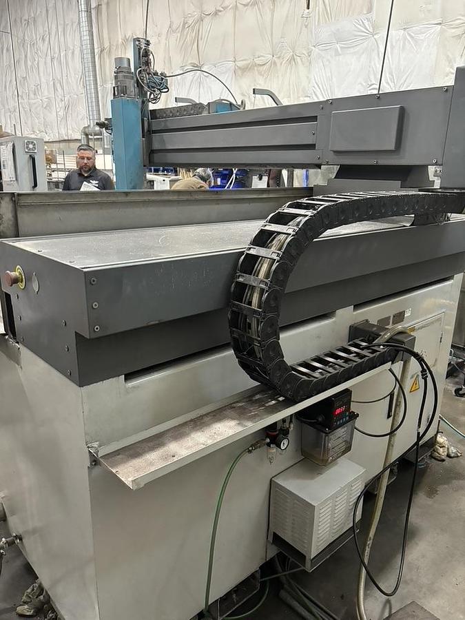 Used 2013 Flow Mach 2 1313B Waterjet