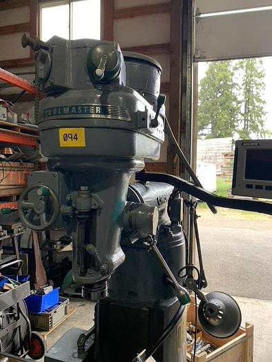 Used Cincinnati 1D Toolmaster Vertical Mill