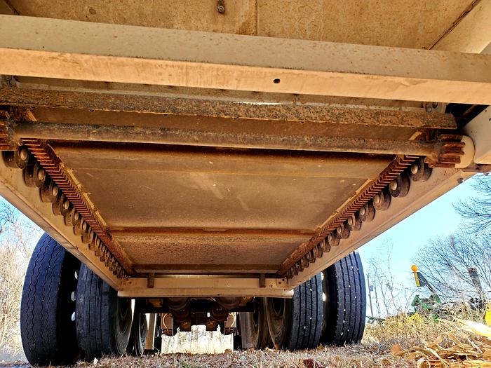 Used 2011 Wilson DWH500 PaceSetter Hopper Trailer