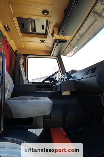 Used 1985 SCANIA P82 H 6X2 24 box lorry