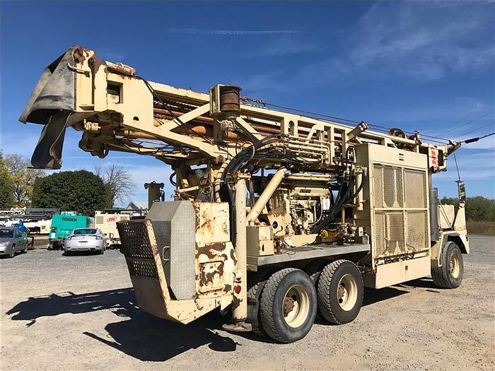 Used 2004 Ingersoll-Rand T4W Drilling Rig