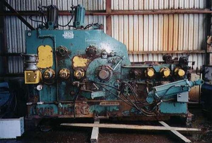 Used 10" x 48" Ukiah 8 Saw Shifting Edger