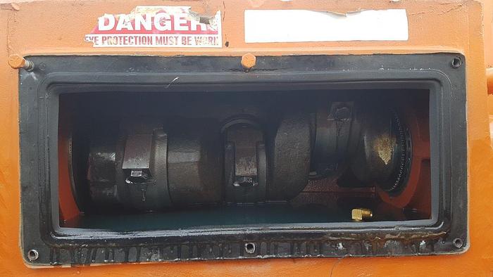 Used 2002 WELCAN 4 Axle Carrier Style Oilfield Pump / Kill Truck