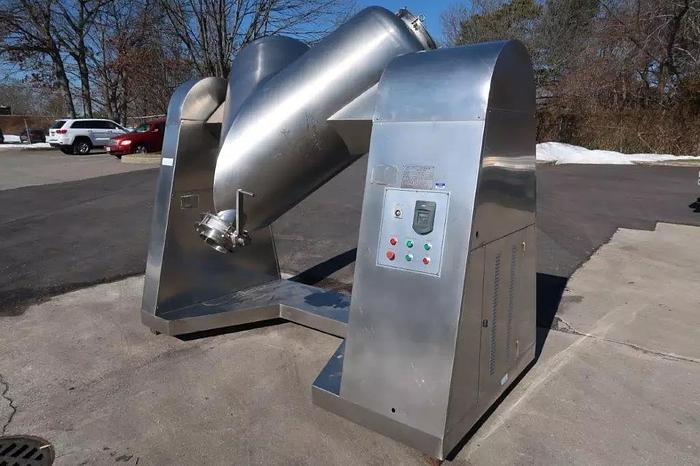 Used 20 CU. FT. TWIN SHELL "V" BLENDER - ALL STAINLESS STEEL