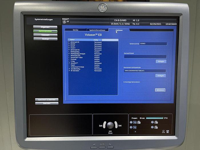 Used GE Voluson E8 Ultraschallgerät mit 2x Sonde und Fußschalter