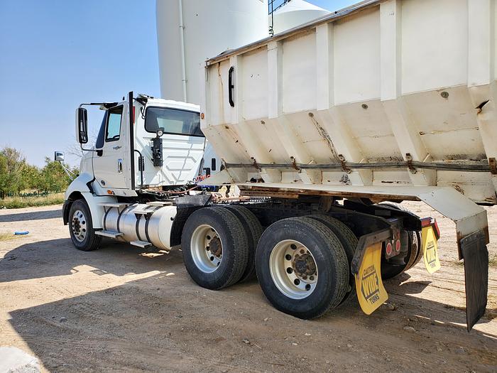 Used 2013 International ProStar Semi Truck