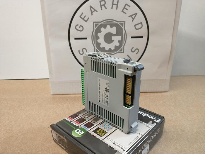 Used AUTOMATION DIRECT P2-16NA Programmable Controller  GH113