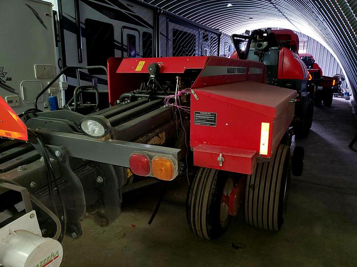 Used 2020 Massey Ferguson 1844S Baler w/ Scale ** 325 Hrs **