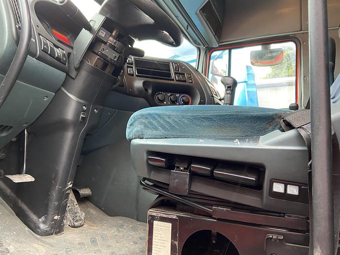 Gebruikt 2005 DAF 95 XF430 EURO 3 MANUAL