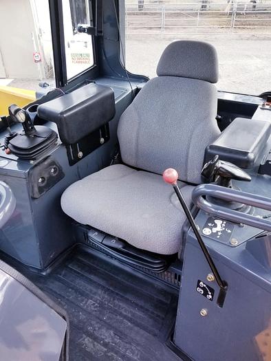 Used 2011 John Deere 850J WLT