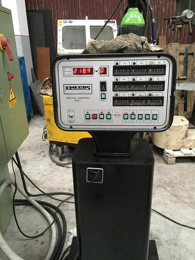 Usato PIEGATRICE MARIANI   IDRAULICA 2500 X  50t