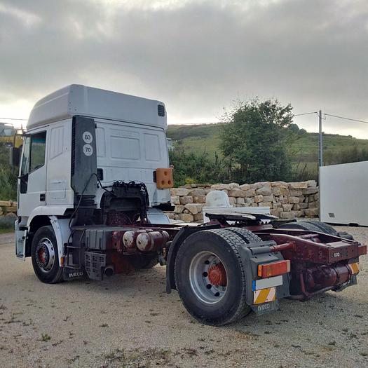 Used 2000 IVECO Eurotech 440E42 manual injector pump tractor unit