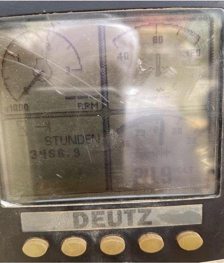 Used Comacchio MC 900 P Drill Rig