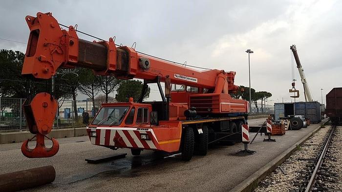 Usato Autogru Marchetti  - crane truck Marchetti  Marchetti