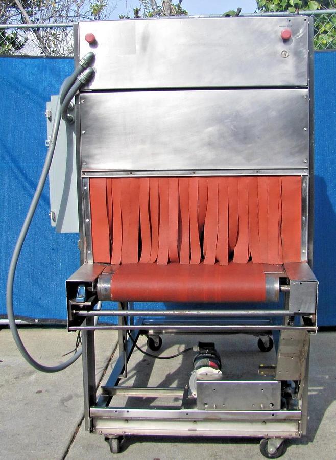 Used Commercial Stainless Steel Heat Shrink Tunnel 350°F Adjustable Speed Conveyor