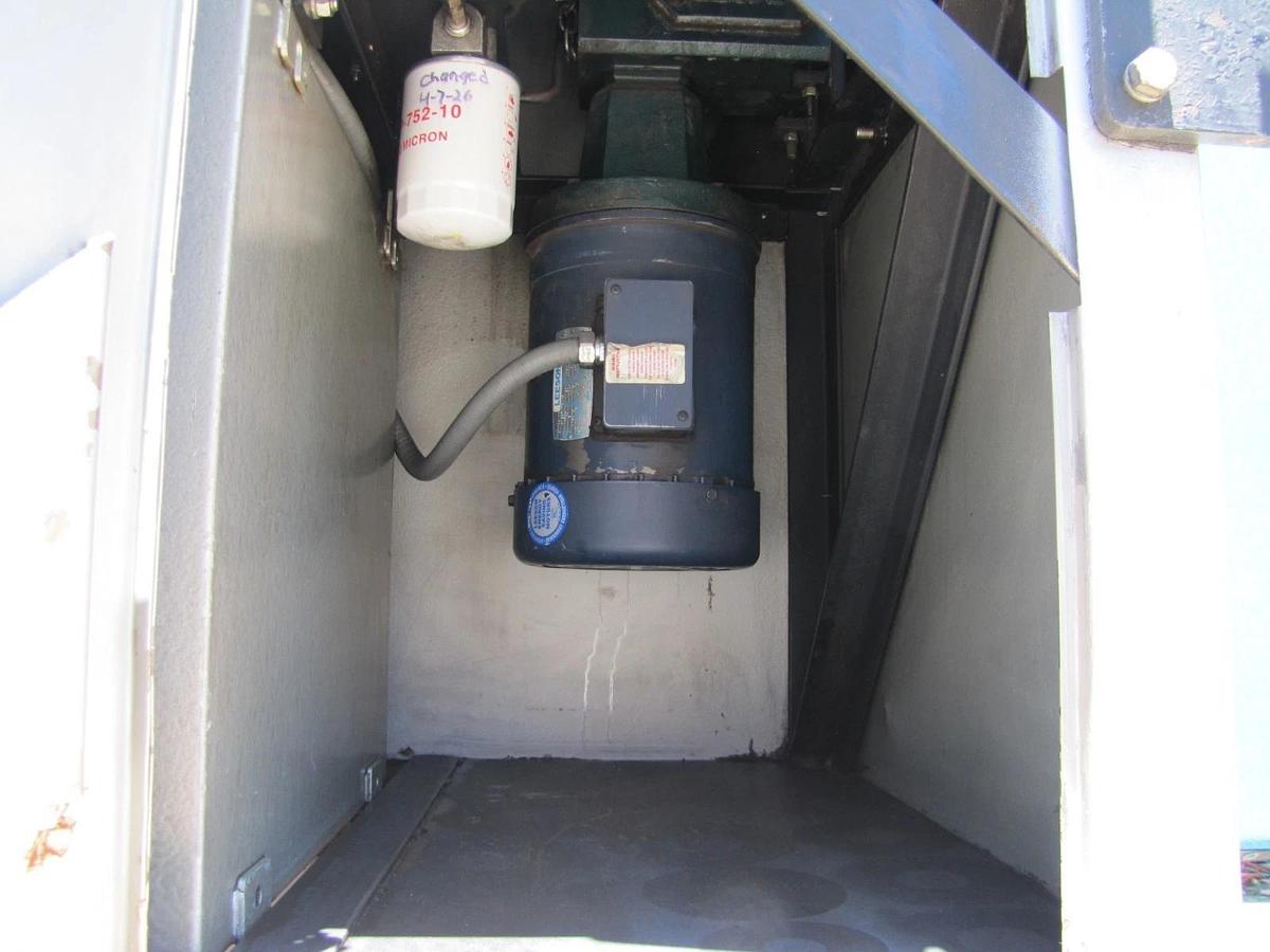 Used Victaulic VE-424-MC Hydraulic Pipe Groover Grooving Machine 4 to 24 in 230V 3PH