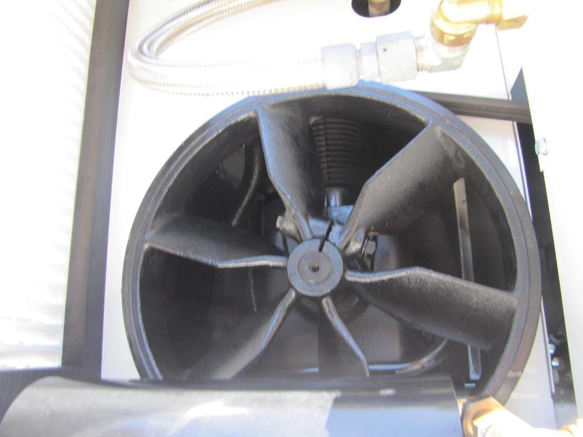 Used Gardner Denver 7.5 HP Piston Air Compressor 80 Gallon Tank 460V 3PH 160PSI