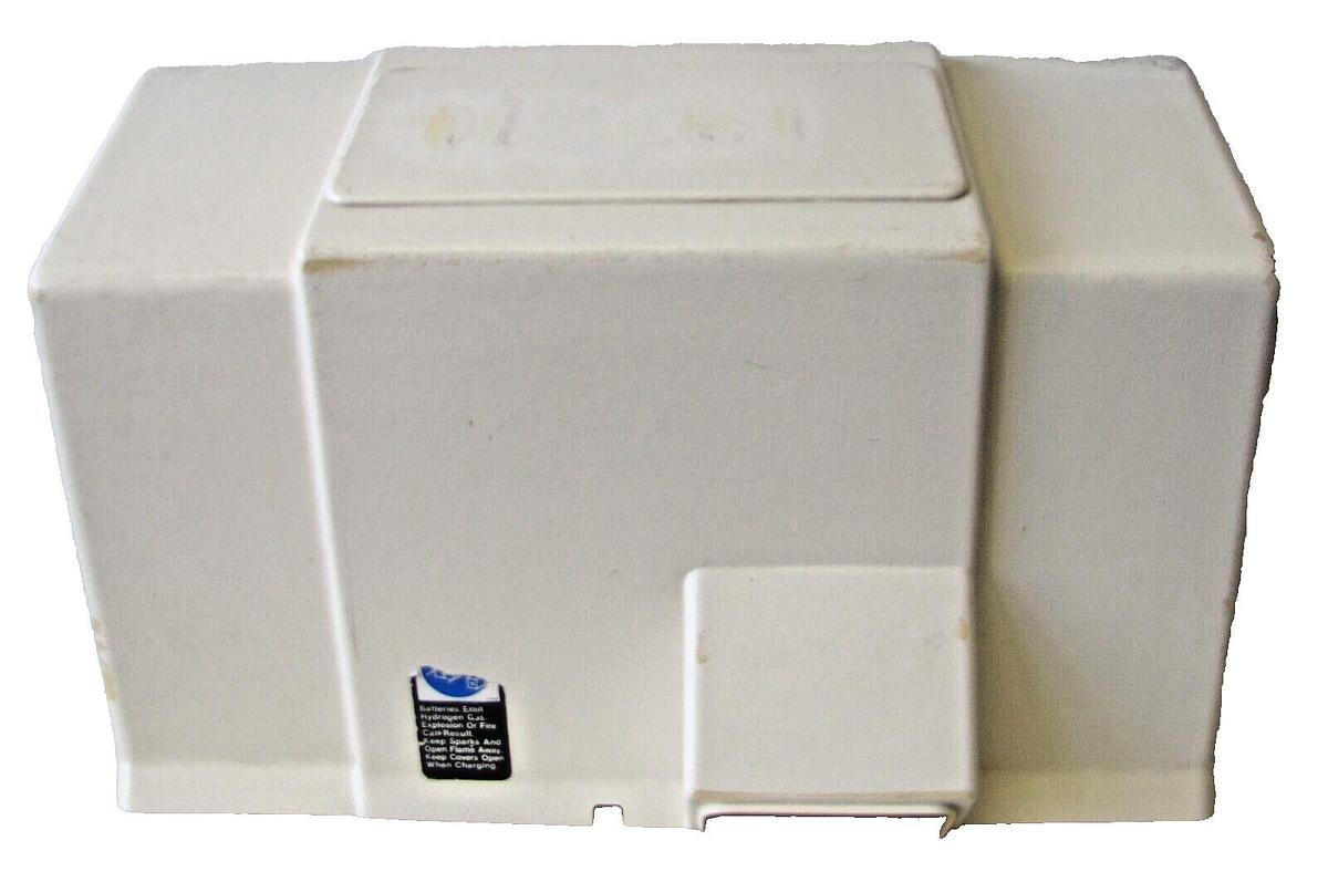 Used Tennant 02422 Battery Cover Shroud For 140 Floor Sweeper 140E