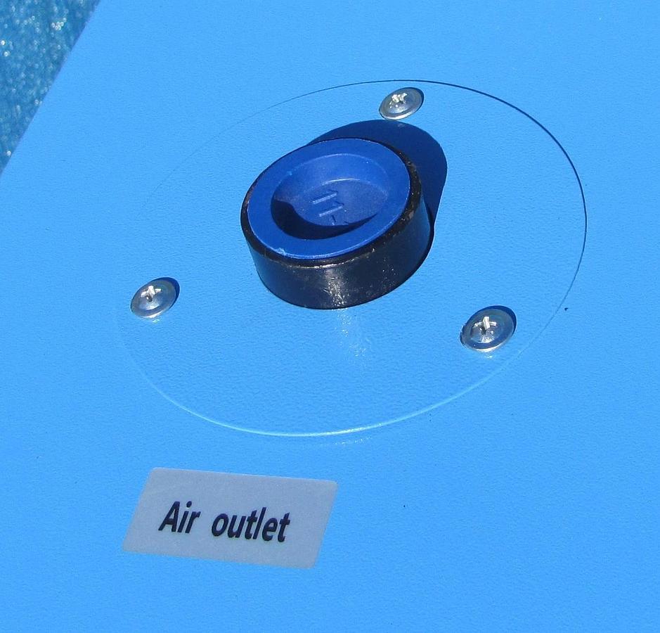 Used 2025 Maximus 53 CFM Refrigerated Compressed Air Dryer for 10 HP Compressor