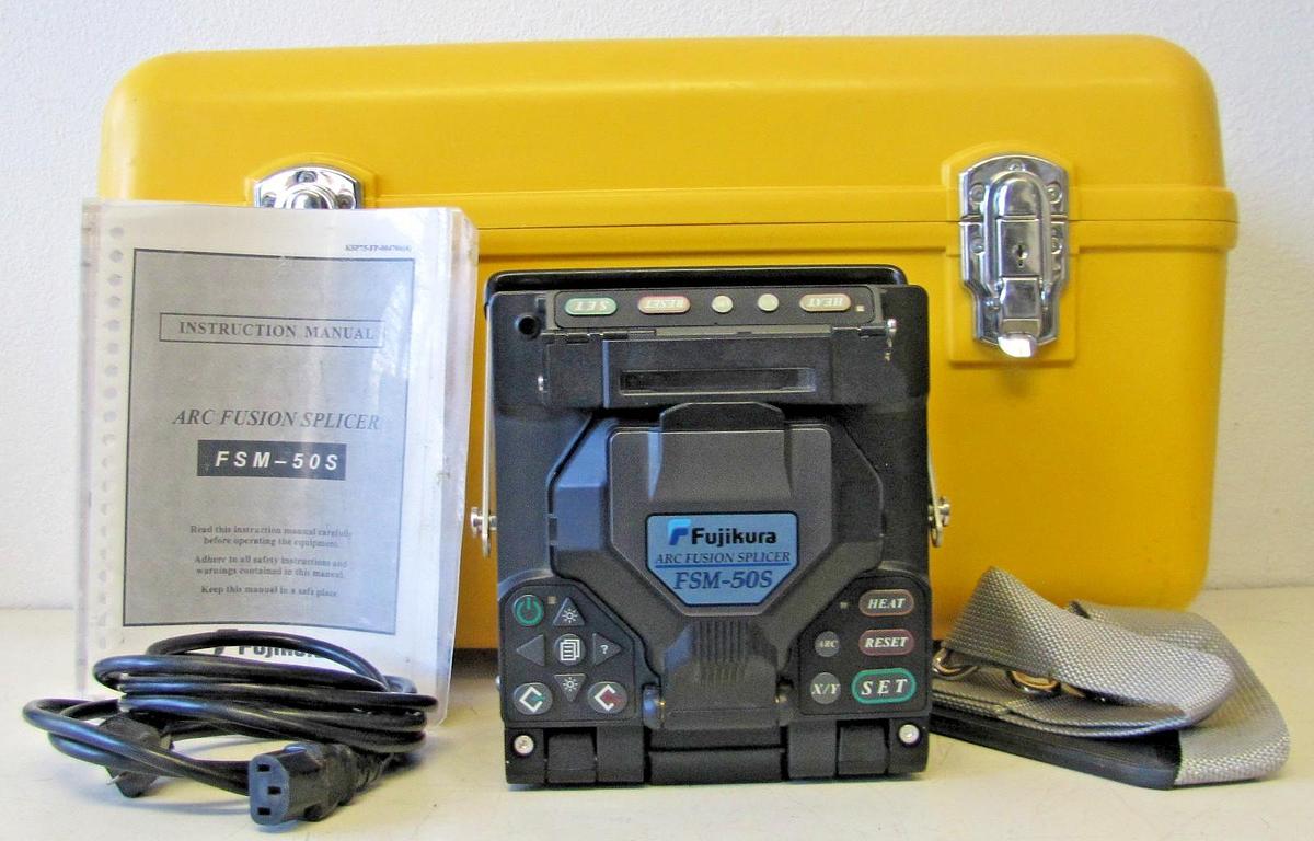 Used Fujikura FSM-50S Optical Fiber Arc Fusion Splicer AS IS with Case and Manual