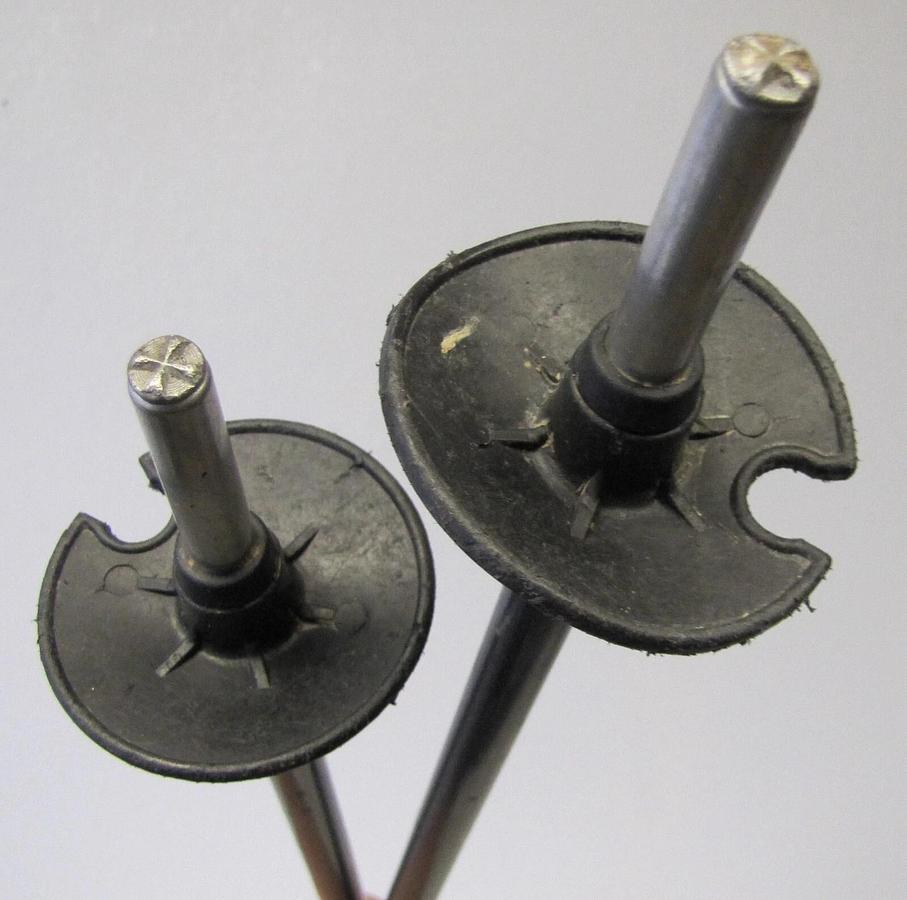 Used Goode 8103 Forlon Fiber Composite Ski Poles 54” Long