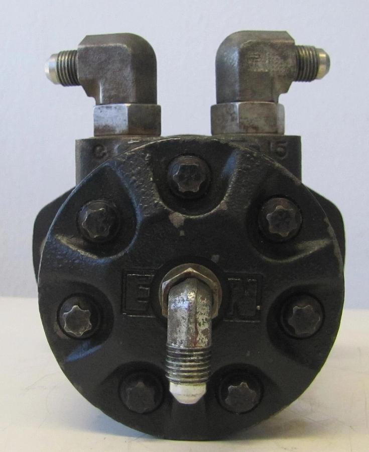 Used Advance Nilfisk 56304811 Scrub Hydraulic Motor Eaton 101-3045-009 Captor