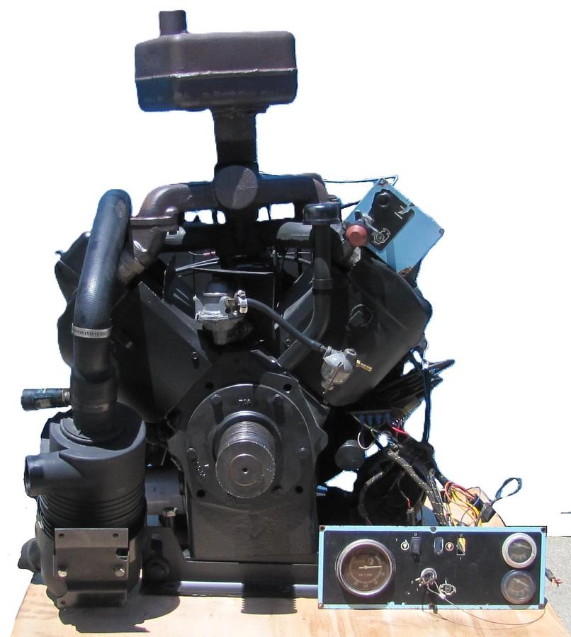 Used Wisconsin V465D1 4-Cylinder Gasoline Engine Spec 467452 New Carburetor