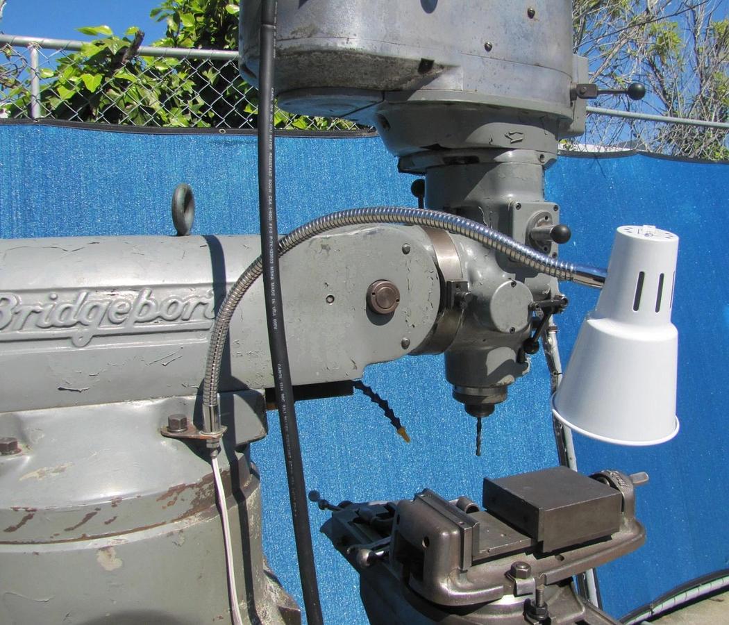 Used Bridgeport 1.5 HP J Head Vertical Mill Milling Machine Variable Speed 460V 3 Ph