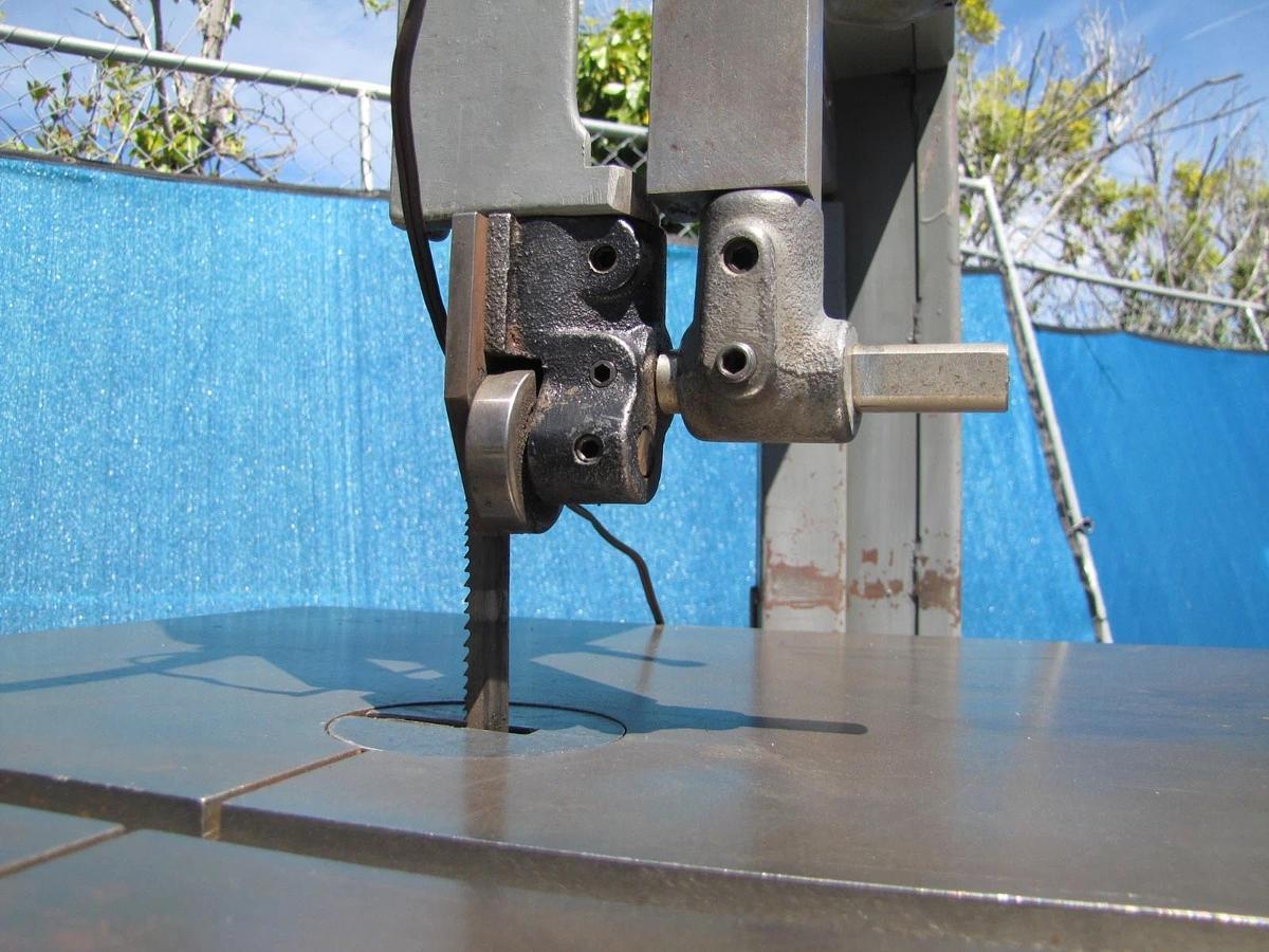 Used Rockwell 28-500 Vertical Band Saw Variable Speed 1HP 230V 1PH New Bi-Metal Blade