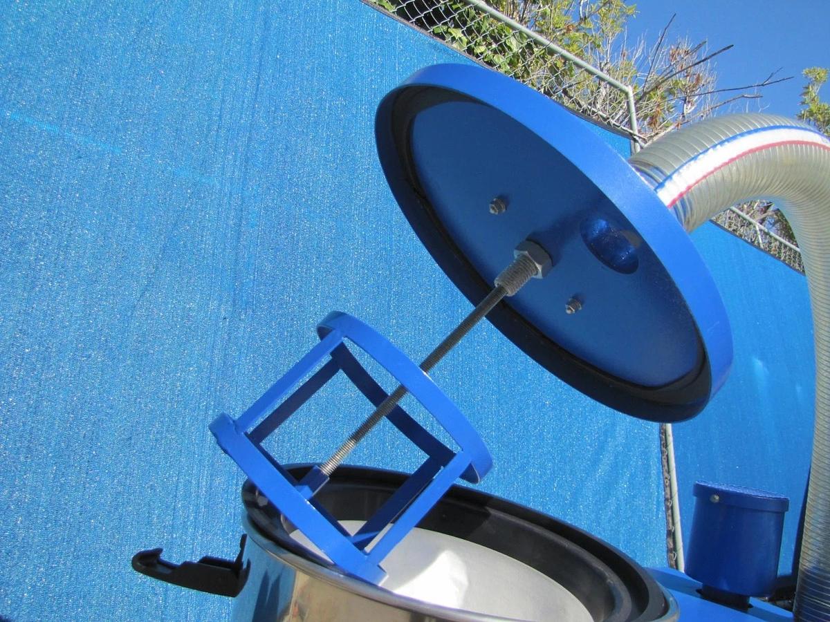 Used NST 4.5 HP Vacuum Dust Collector With Canister & Hose 230V 3 Ph Strong Suction