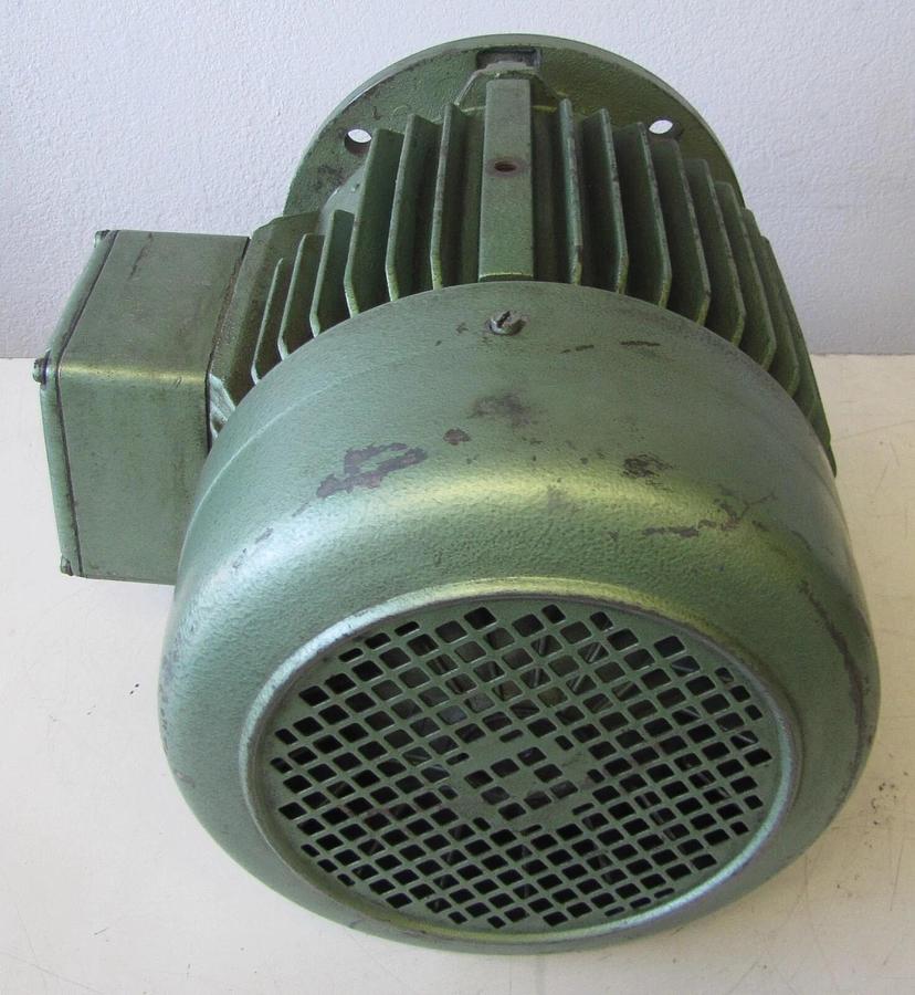 Used Bauknecht 6.6 kW Electric Motor 230/460V 3 Phase 1740 RPM 1-1/2" Shaft Dia.