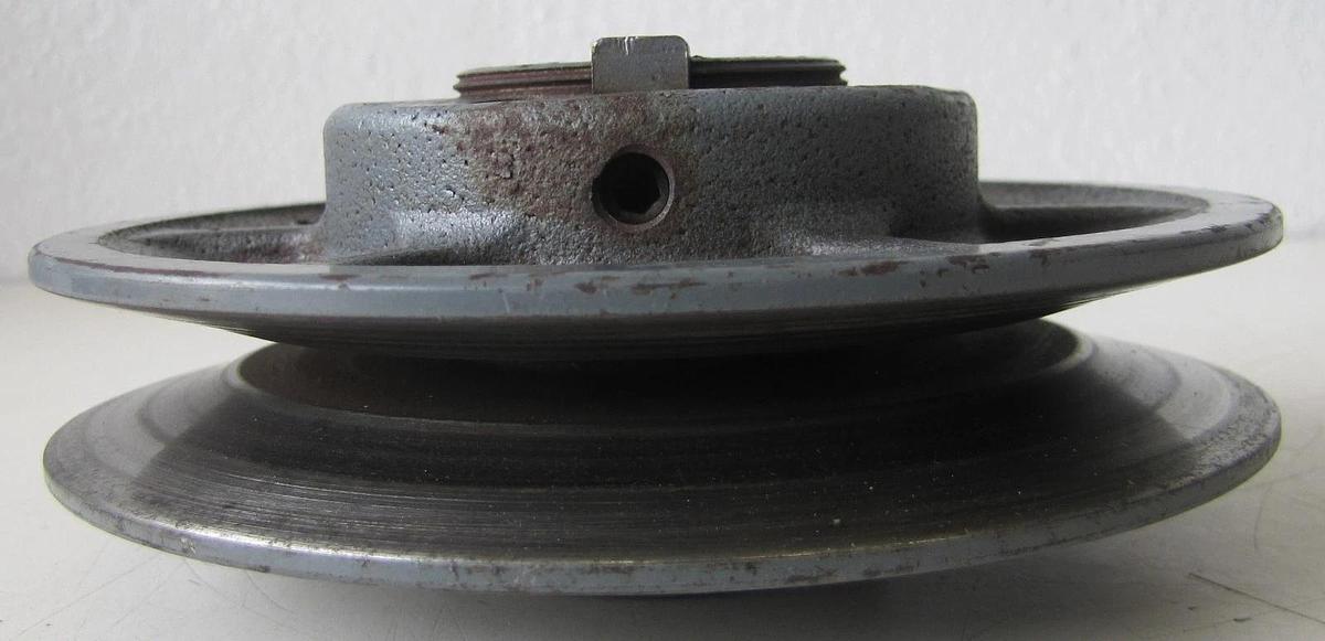 Used Variable Pitch 1VP56 V Belt Pulley 5-3/8" OD 1-1/8 Keyed ID Single Groove