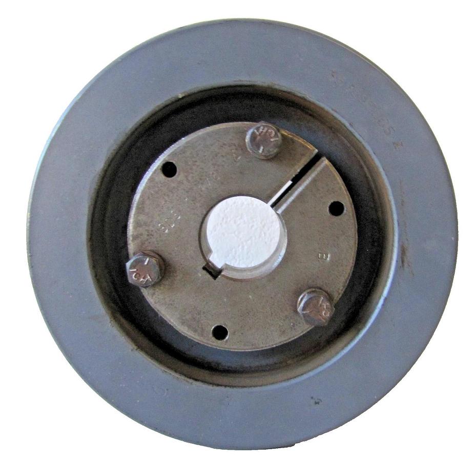 Used Industrial 5-7/8" OD 3 Groove V Belt Pulley 7/8" Bushing ID 35V590SDS-X