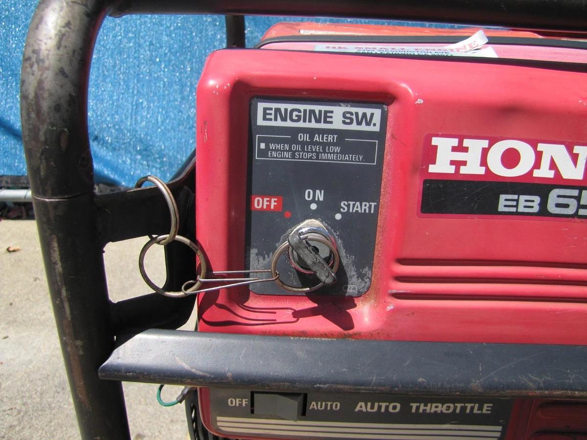 Used Honda EB6500 Portable Gas Generator 6500 Watt 110V/220V Electric Start EB6500sx