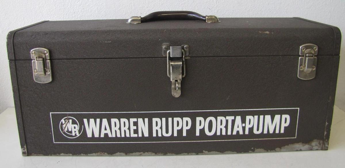 Used Warren Rupp SPA 12V DC Submersible Pump 30A 1-1/2 in Outlet Battery Clamps Case