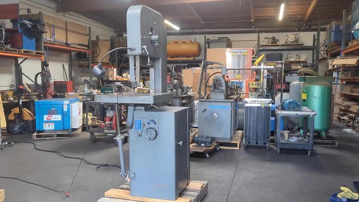 Used Rockwell 28-500 Vertical Band Saw Variable Speed 1HP 230V 1PH New Bi-Metal Blade
