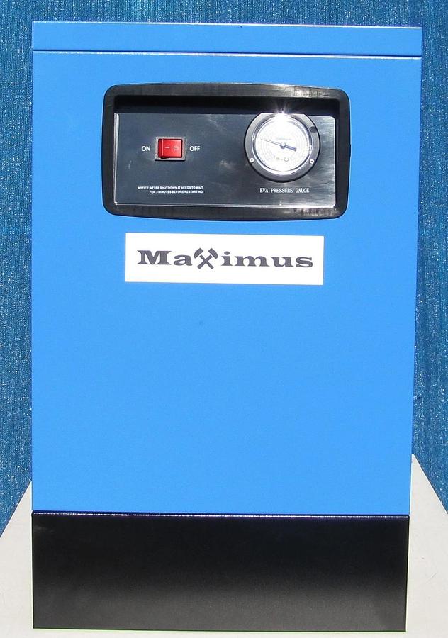 Used 2025 Maximus 53 CFM Refrigerated Compressed Air Dryer for 10 HP Compressor