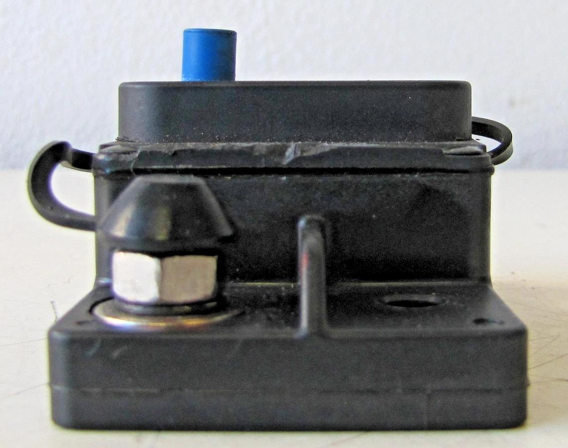 Used Mechanical Products 100 Amp Circuit Breaker 48 VDC Ignition Protected Protector